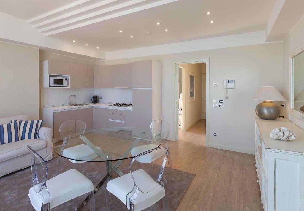 Hotel Residence Lungomare - Charming Apartments