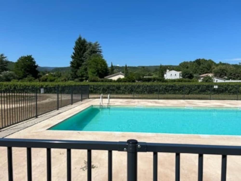 Hotel Mezzanine Cottage Stay In Ardeche