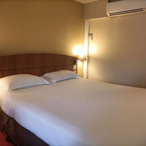 Hotel Kyriad Geneve - Saint-Genis-Pouilly cazare Saint-Genis-Pouilly