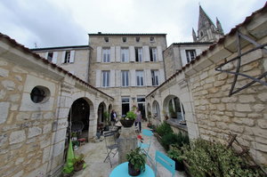 Hotel La Belle Etoile cazare Saintes