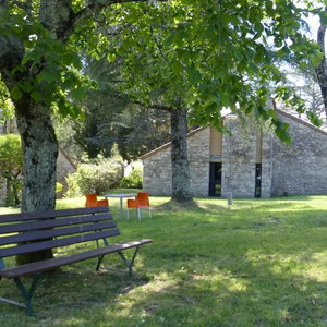 Hotel Cozy Couples Cottage In Ardeche cazare Chambonas