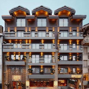 Hotel Maya Hotel Courchevel 1850 cazare Courchevel