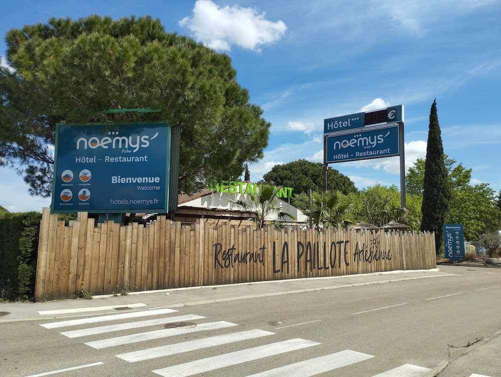 Hotel Noemys Arles