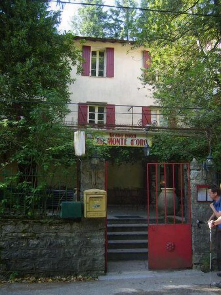 Hotel Hôtel-Restaurant Monte D'oro