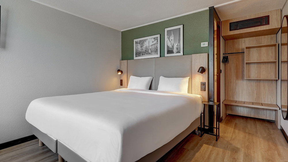 Hotel Campanile Nature - Vierzon