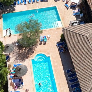 Hotel Camping Le Luberon cazare Apt