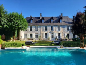 Hotel Logis Des Tourelles cazare Cognac-la-Foret