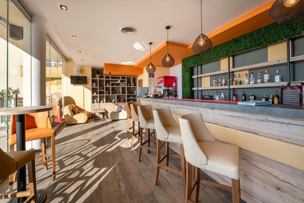 Aphrodite Beach Hotel