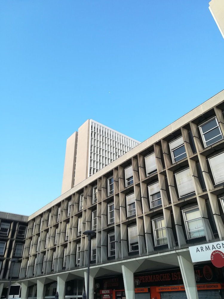 Hotel Guesthouse In Sarcelles Near Paris Center