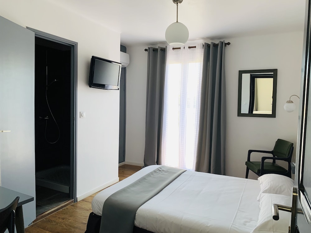 Hotel Hôtel Les Arbousiers