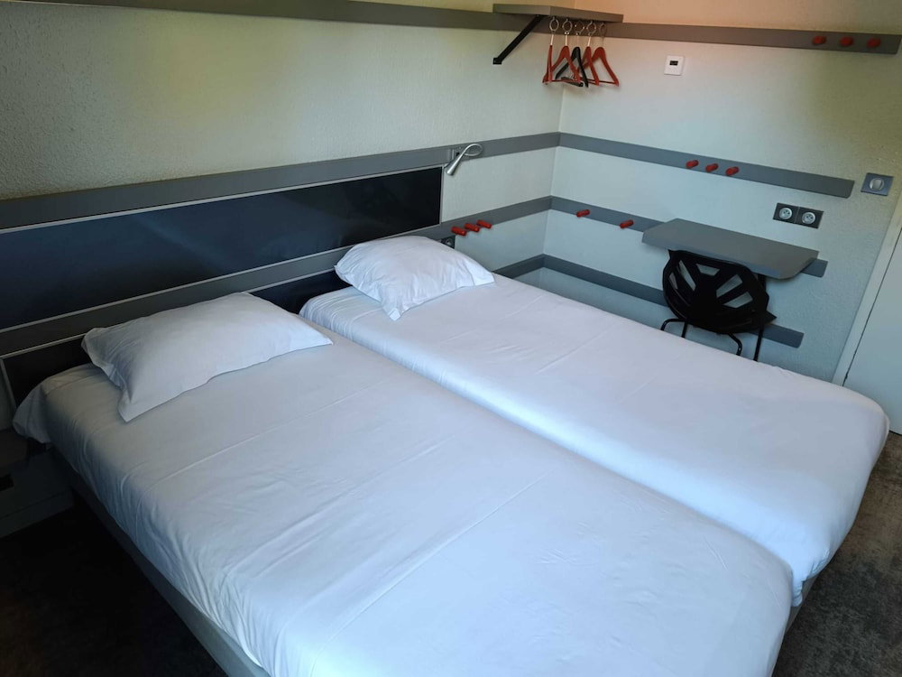 Hotel Enzo Trappes By Kyriad Direct
