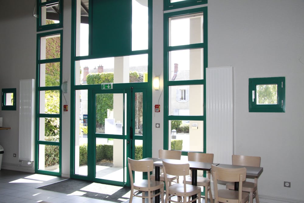 Hotel Hôtel Inn Design Vierzon