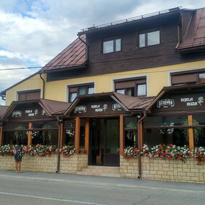Hotel Bijela Ruza cazare Ravna Gora