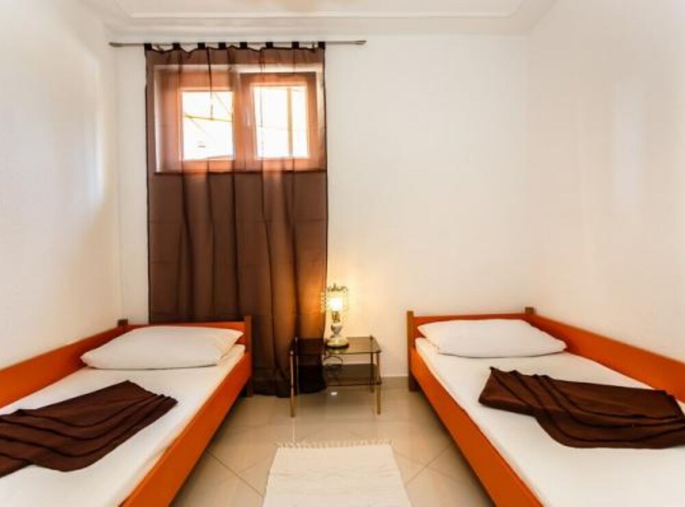 Hotel Family Apartmani Sara Malinska