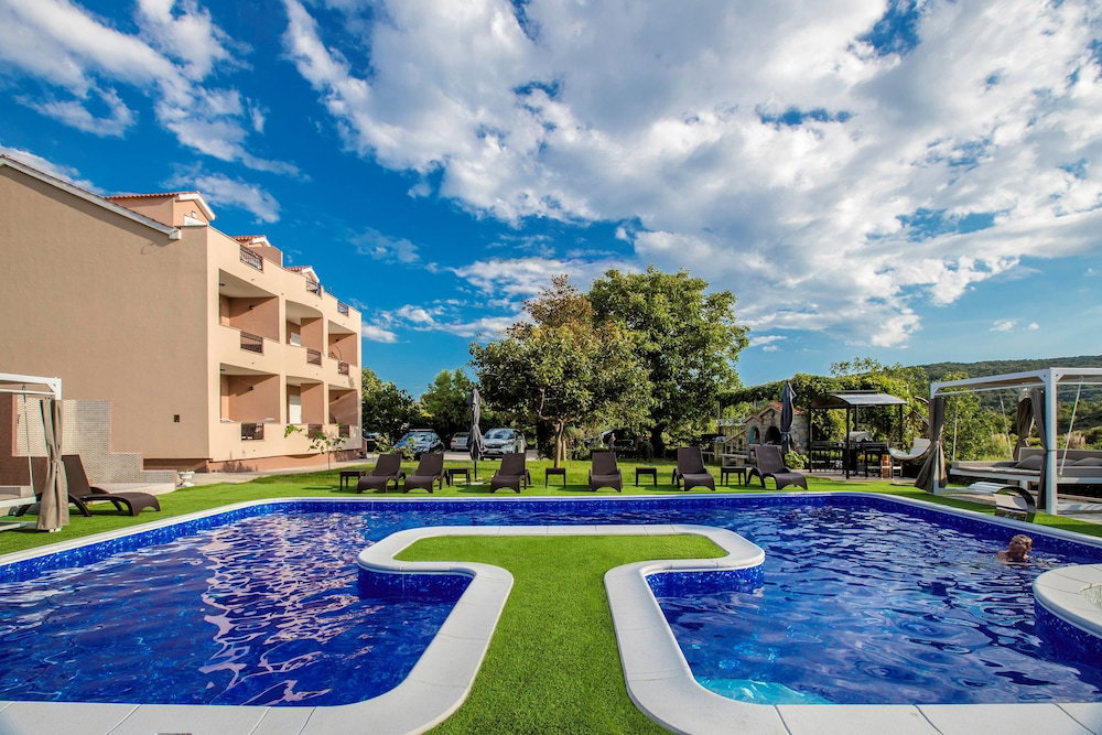 Hotel Villa Subic