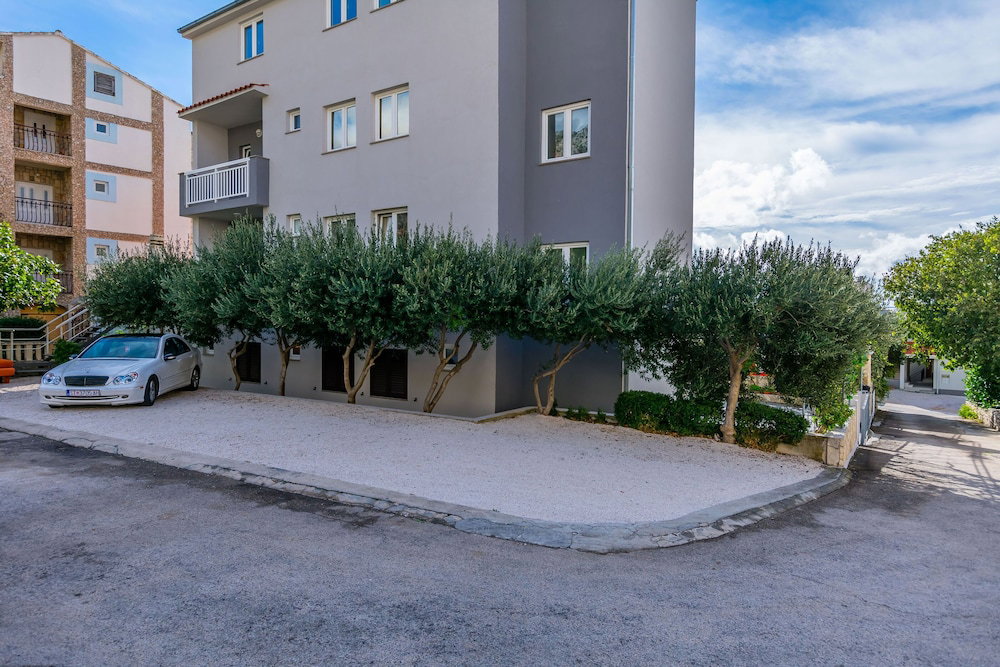 Hotel Apartment Anica