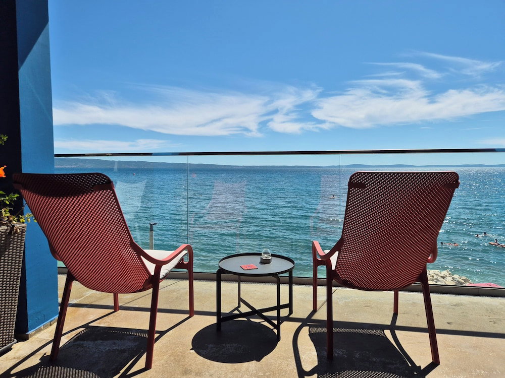 Hotel Beachfront Apartmants Zanic