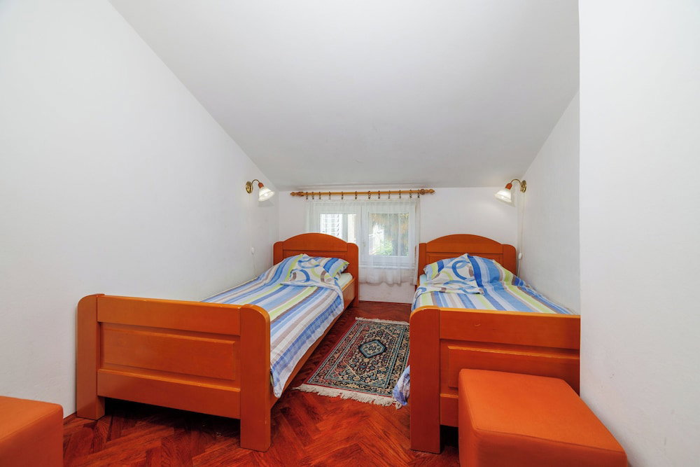 Hotel Apartments Rasa