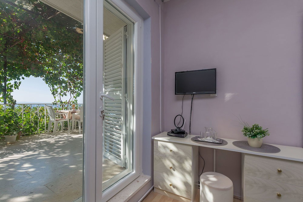 Hotel Apartment And Rooms Tatijana