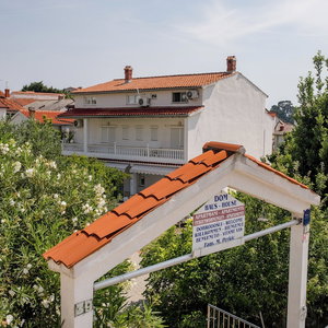 Hotel Rab Paradise Villa -3 Bedrooms,3 Bathrooms cazare Rab