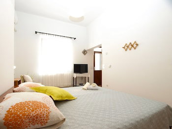 Apartment 1965