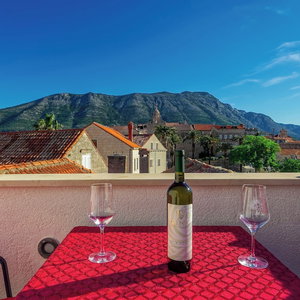 Hotel Apartments Lucija cazare Korcula