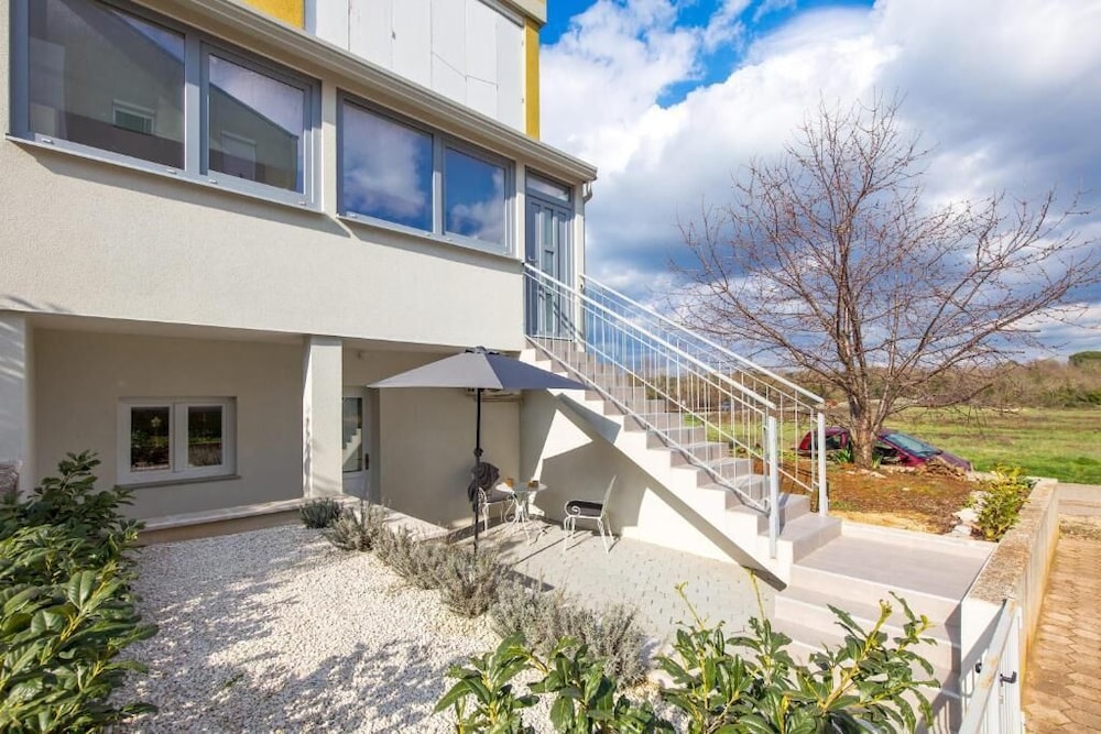 Hotel Apartments Bako