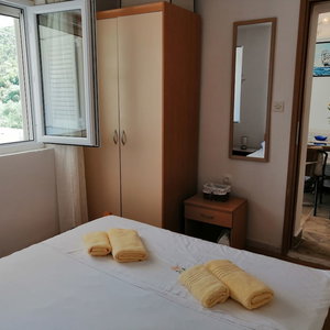 Hotel Apartment Zarace cazare Jelsa