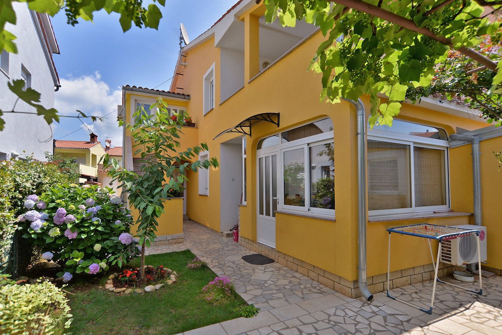 Hotel Apartment 436
