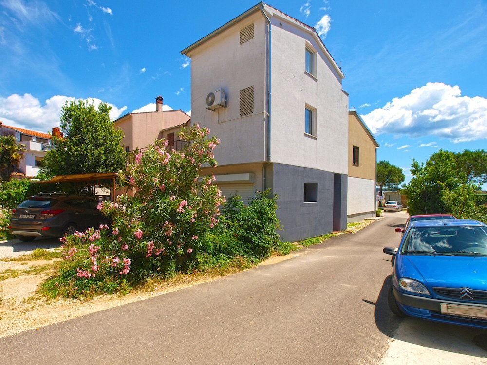 Hotel Apartment 700