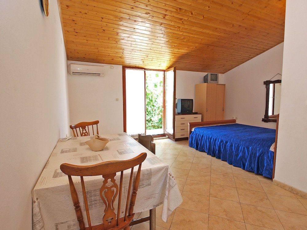 Hotel Apartment 909