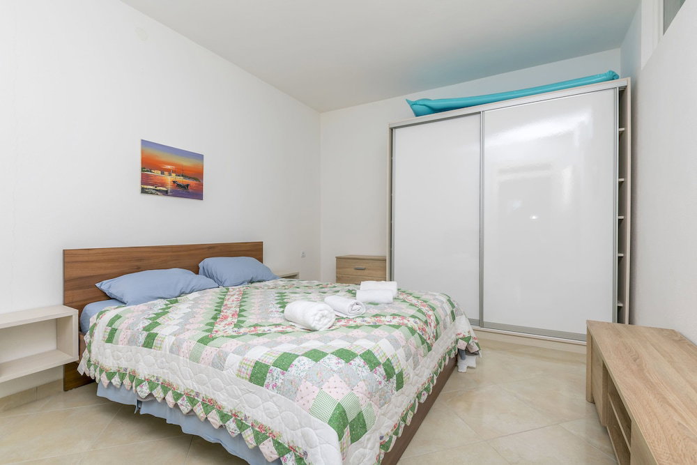 Hotel Apartments Villa J I M By The Sea