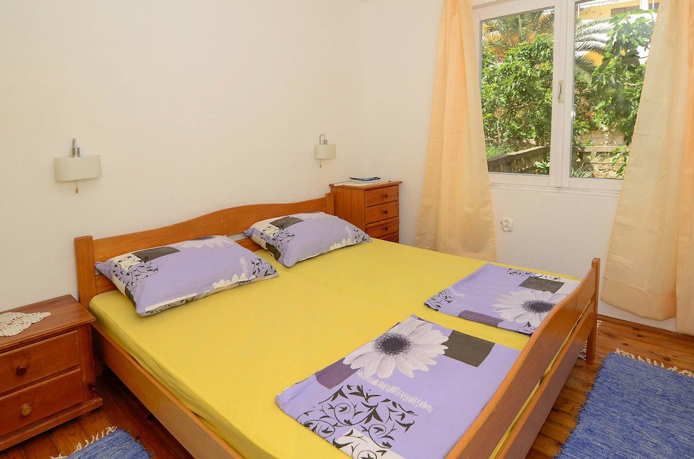 Holiday Home Lovište