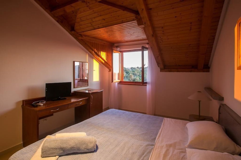 Hotel Holiday Home Luce