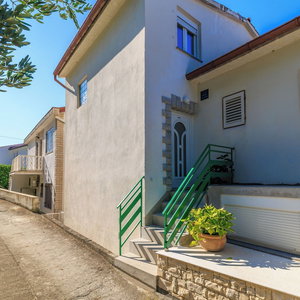 Hotel Apartments Biserka cazare Rab