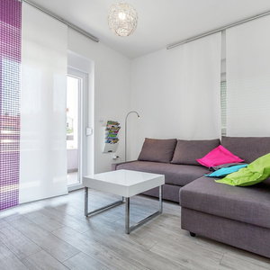 Hotel Holiday Home In Pula Near Beach cazare Pula