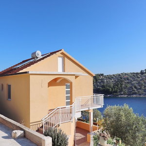 Hotel Peaceful Holiday House Senija cazare Vela Luka