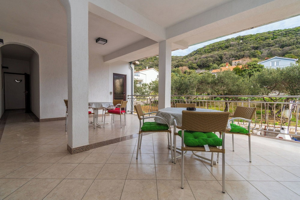 Hotel Apartments Maky