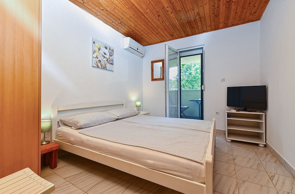 Hotel Apartments Dragica 929