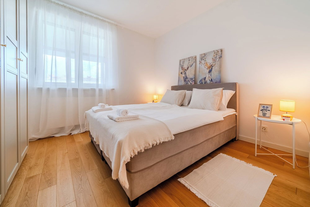 Hotel Meandar Zagreb Apt W/ Garage & Terrace