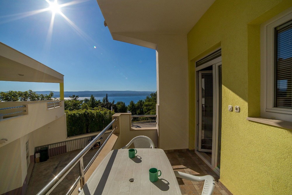 Hotel Apartments Saga
