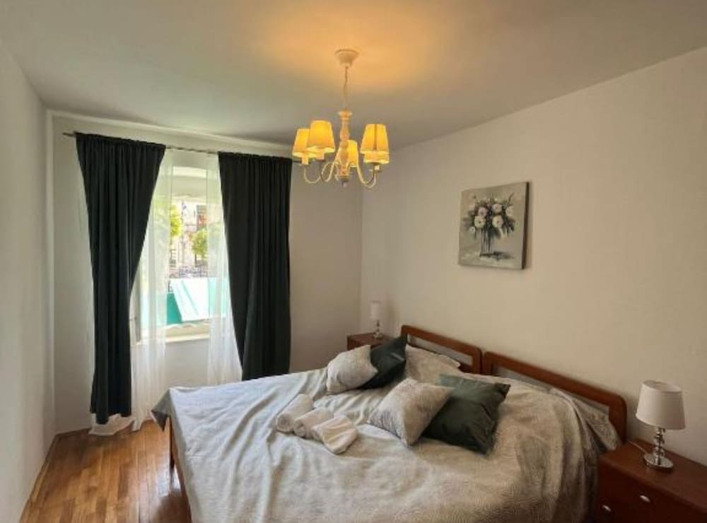 Ston Heritage Apartment With City View