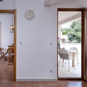 Hotel Dolac Green Side Apartments cazare Jelsa