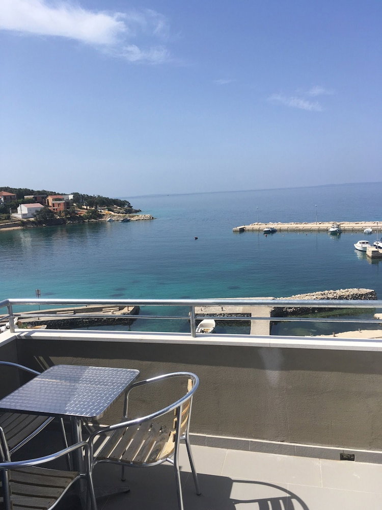 Hotel Apartments Suzana