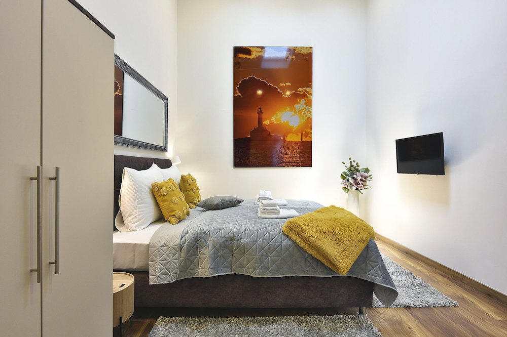 D&A Central Luxury Apartments
