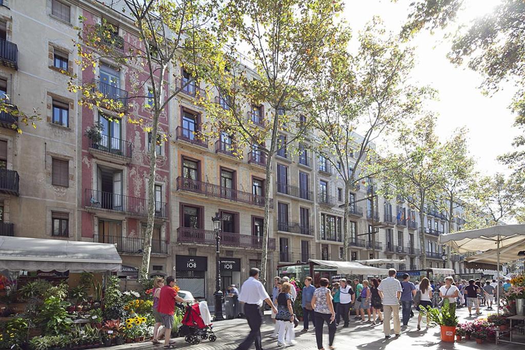 Apart - Ramblas 108