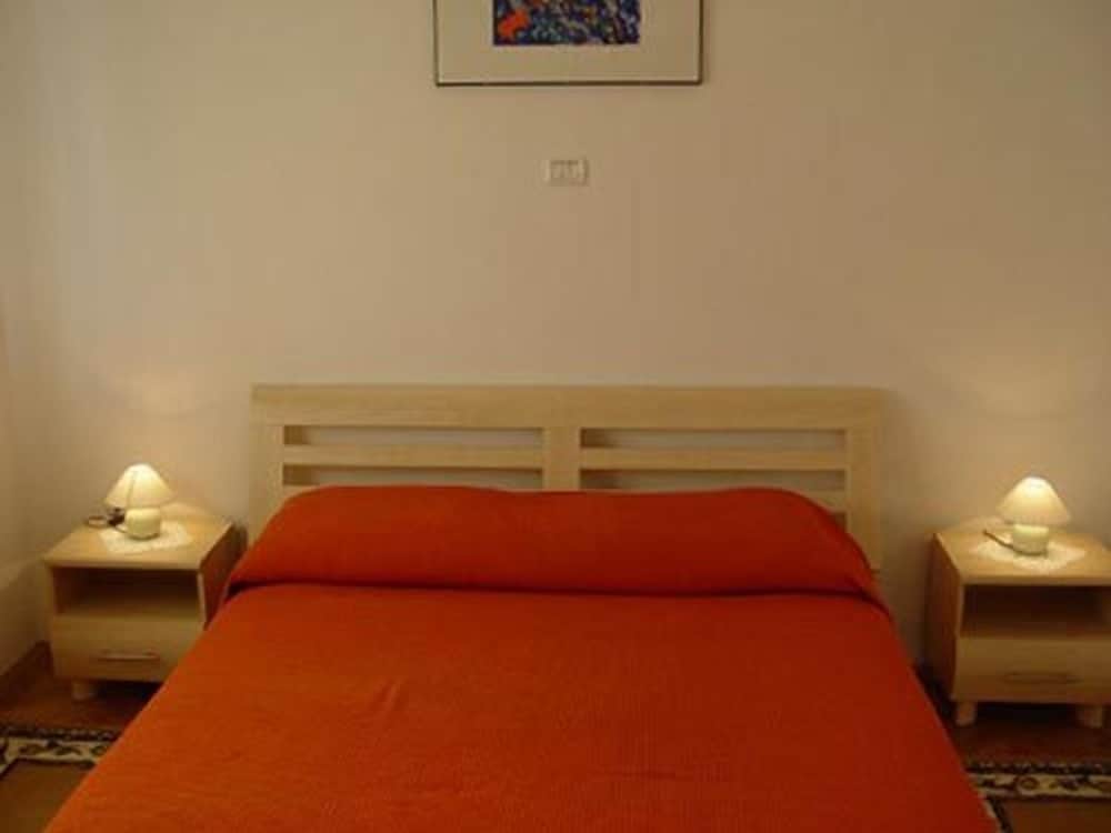 Apartment Mladen