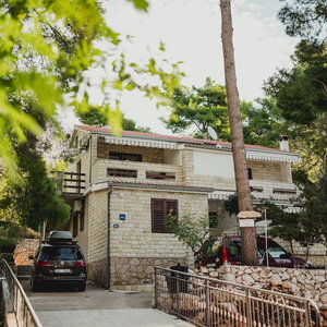 Hotel Apartments Antun cazare Jelsa