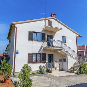 Hotel Apartment In Pula Near City Center cazare Pula