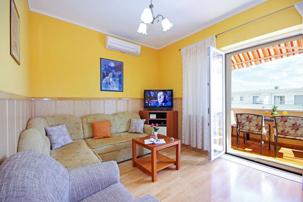 Hotel Apartments Vesna